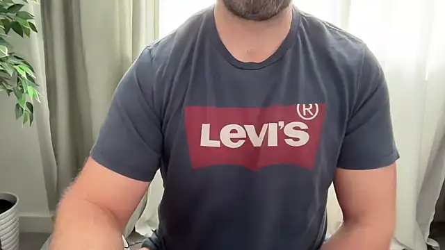 Mr Beef online show from February 2025 12:33:01 PM