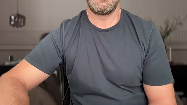 Mr Beef online show from September 2025 01:10:01 PM