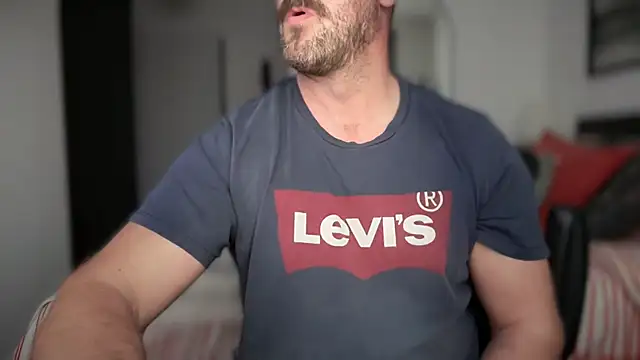 Mr Beef online show from October 2025 04:47:02 PM