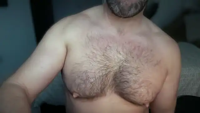 Mr Beef online show from December 2025 01:17:02 PM