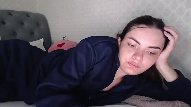  JustmeHere  online show from September 2025 02:39:02 PM