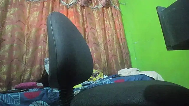 Snapshot of Brenda_Smith69 chatting on November 2025 07:16:01 PM Brenda Smith69 online show from November 2025 07:16:01 PM