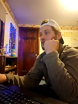 Snapshot of Seymour93 chatting on January 2025 10:05:01 PM Seymour93 online show from January 2025 10:05:01 PM