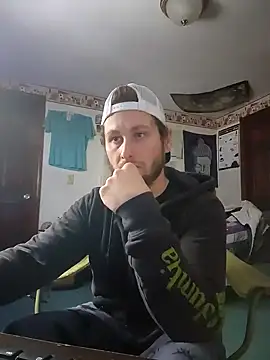 Snapshot of Seymour93 chatting on January 2025 03:18:02 PM Seymour93 online show from January 2025 03:18:02 PM