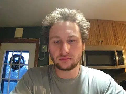 Snapshot of Seymour93 chatting on February 2025 10:12:01 PM Seymour93 online show from February 2025 10:12:01 PM