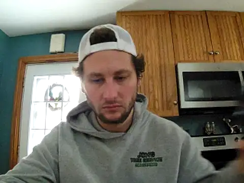 Snapshot of Seymour93 chatting on February 2025 04:28:01 PM Seymour93 online show from February 2025 04:28:01 PM