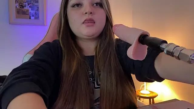 Snapshot of SweetPaige_ chatting on November 2025 09:37:02 PM SweetPaige online show from November 2025 09:37:02 PM