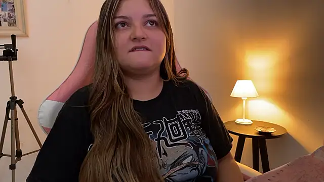 Snapshot of SweetPaige_ chatting on February 2026 02:02:02 PM SweetPaige online show from February 2026 02:02:02 PM