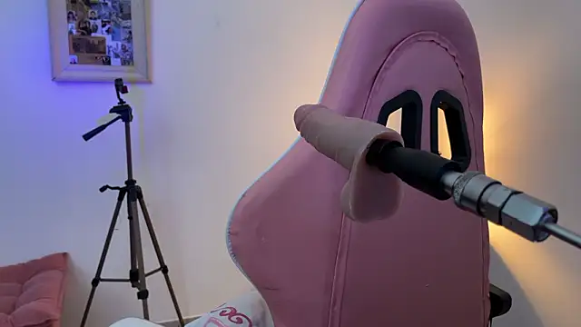 Snapshot of SweetPaige_ chatting on February 2026 02:18:01 PM SweetPaige online show from February 2026 02:18:01 PM