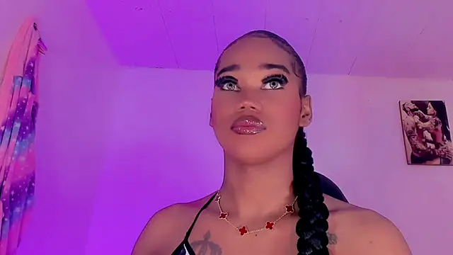 Snapshot of naomy__xx chatting on November 2025 03:17:01 AM naomy xx online show from November 2025 03:17:01 AM