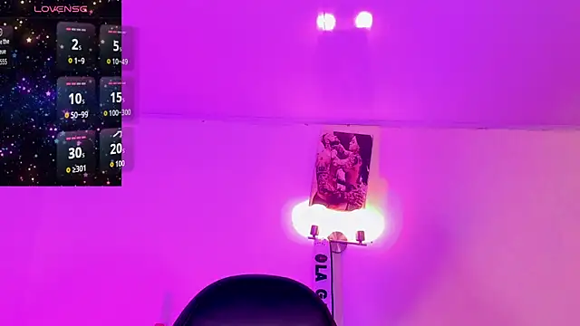 Snapshot of naomy__xx chatting on December 2025 03:15:02 AM naomy xx online show from December 2025 03:15:02 AM