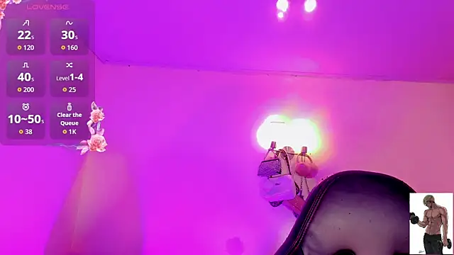 Snapshot of naomy__xx chatting on January 2026 03:21:01 AM naomy xx online show from January 2026 03:21:01 AM