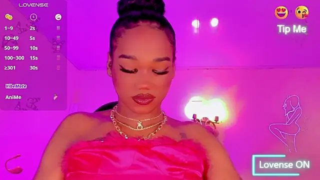 Snapshot of naomy__xx chatting on February 2026 11:23:01 PM naomy xx online show from February 2026 11:23:01 PM