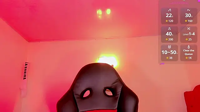 Snapshot of naomy__xx chatting on February 2026 03:18:01 AM naomy xx online show from February 2026 03:18:01 AM