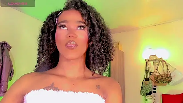 naomy  xx online show from April 2026 03:09:02 AM