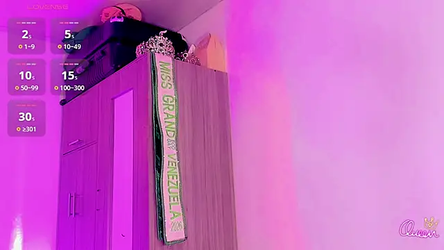 naomy  xx online show from May 2026 03:46:02 AM