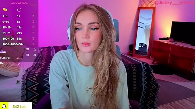 PrincessVS online show from November 2025 03:38:01 AM