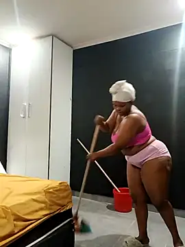 Ms  JOJO online show from October 2025 06:05:02 PM