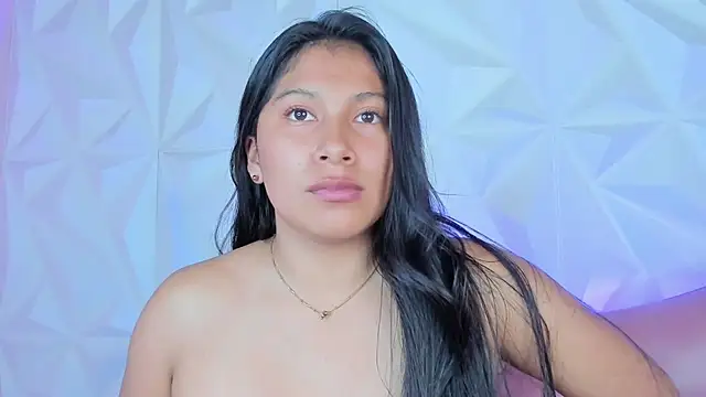 LinnaGardenia online show from December 2024 10:57:02 PM