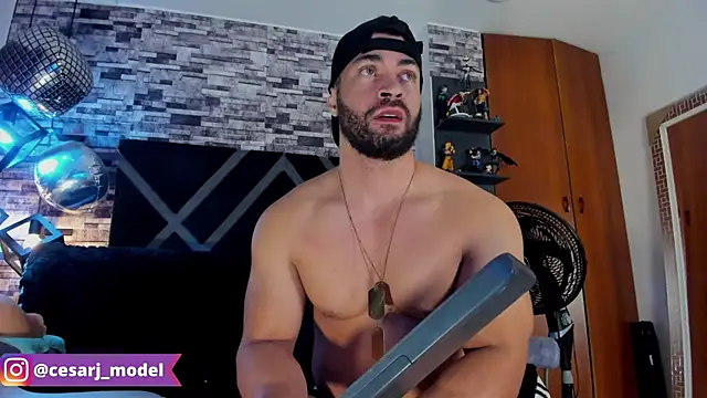 cesar jonnes online show from January 2025 12:20:01 AM