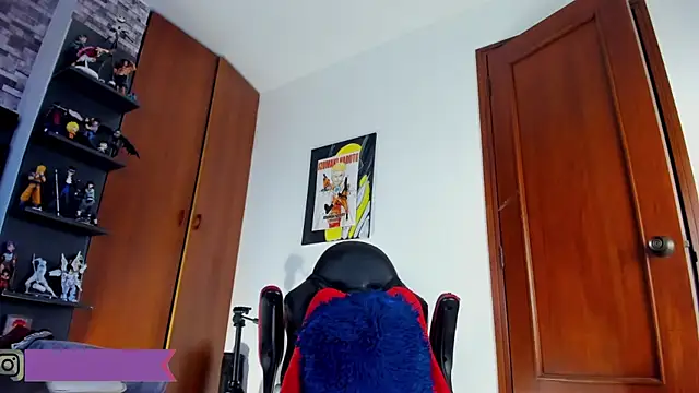 cesar jonnes online show from February 2025 04:51:02 AM