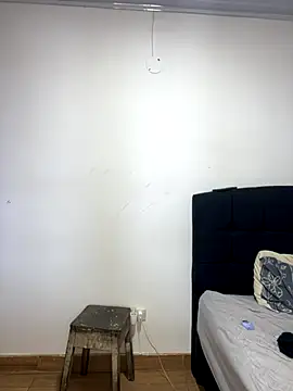 Snapshot of Jhonny-Blake chatting on September 2025 05:46:01 PM Jhonny-Blake online show from September 2025 05:46:01 PM