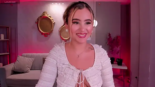 AnnaBrooks1 online show from March 2026 07:43:02 PM