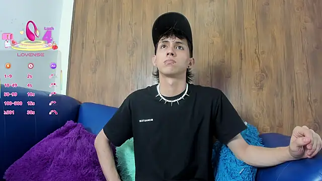 Snapshot of JeanRam18 chatting on March 2025 07:27:02 PM JeanRam18 online show from March 2025 07:27:02 PM