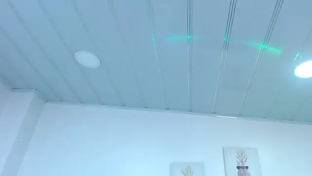 candy lux  online show from October 2025 08:39:02 PM