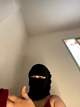 Barbyxhot online show from October 2025 03:13:01 PM