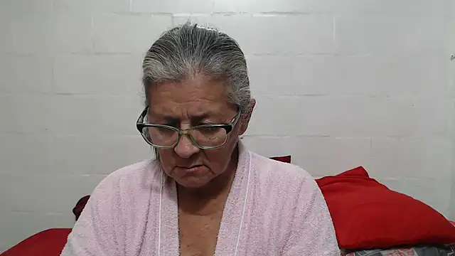 Snapshot of candy_mature_ chatting on October 2025 11:17:01 PM candy mature online show from October 2025 11:17:01 PM