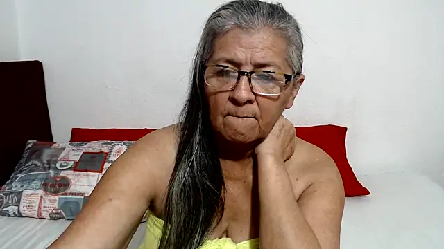 candy mature  online show from May 2026 12:12:02 PM