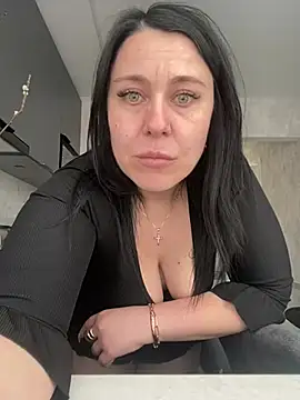 Snapshot of CuteNata chatting on March 2025 02:34:01 PM CuteNata online show from March 2025 02:34:01 PM