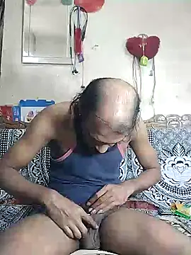 BadBoySmoker7070 online show from October 2025 03:35:02 PM