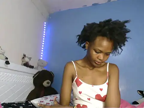 Snapshot of cyberbunnie chatting on February 2026 06:36:02 PM cyberbunnie online show from February 2026 06:36:02 PM