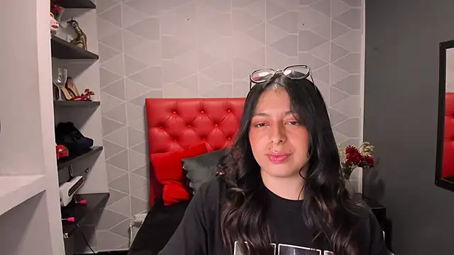 MiaWils  online show from January 2025 01:39:02 AM