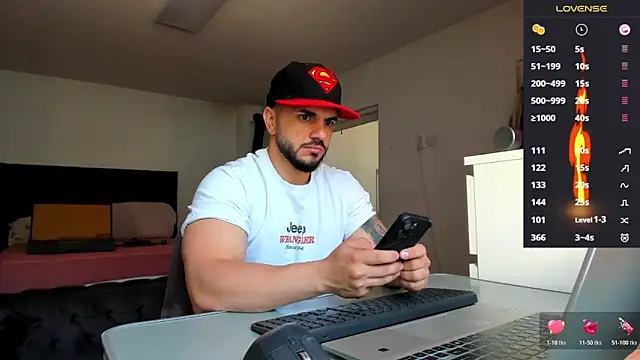 Snapshot of supermanboy94 chatting on April 2026 06:03:01 AM supermanboy94 online show from April 2026 06:03:01 AM