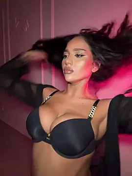 CardiSweetBaby online show from December 2025 05:42:01 PM