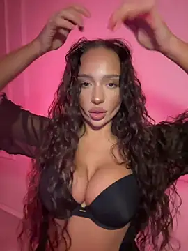 CardiSweetBaby online show from February 2026 05:38:01 PM