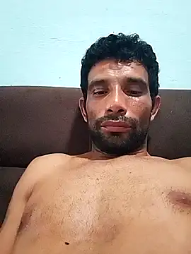 Tiago0031 online show from November 2025 06:02:01 PM