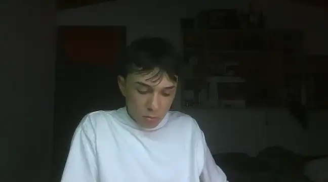 Snapshot of Rhaegal_hot chatting on January 2025 12:57:01 AM Rhaegal hot online show from January 2025 12:57:01 AM