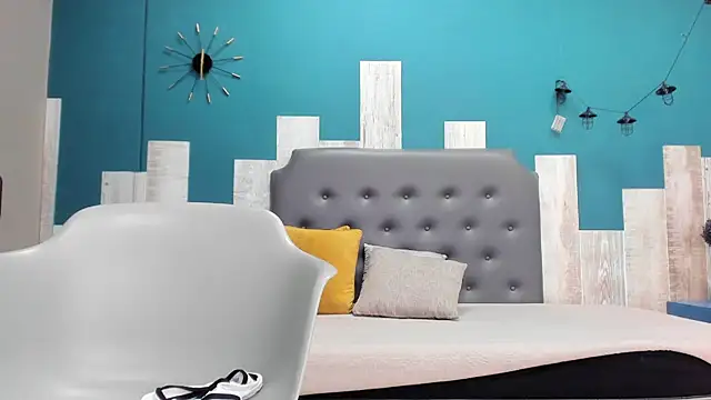 Snapshot of Rhaegal_hot chatting on January 2025 10:27:02 PM Rhaegal hot online show from January 2025 10:27:02 PM