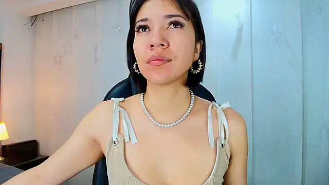 lina bedoya  online show from February 2026 11:49:01 AM