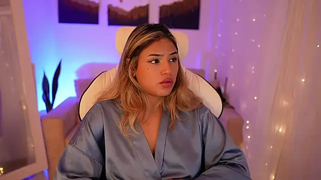 SaraParisi online show from December 2024 01:27:01 AM