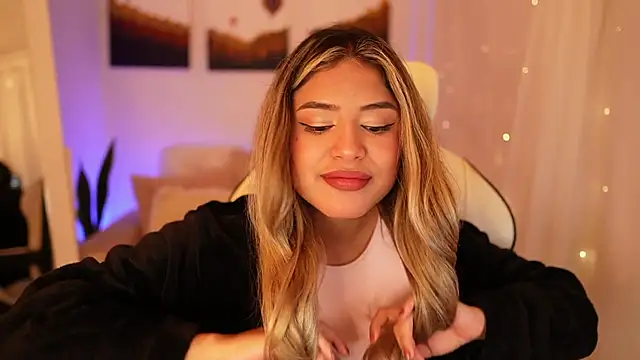 SaraParisi online show from December 2024 12:47:01 AM