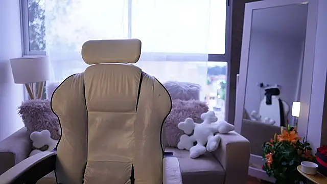 SaraParisi online show from March 2025 10:32:02 PM