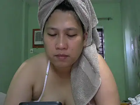 sweetsexysmile online show from December 2025 01:35:02 AM