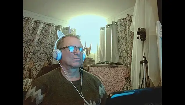 Snapshot of coryassman chatting on April 2026 07:52:01 AM coryassman online show from April 2026 07:52:01 AM