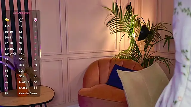 arielabradberry online show from December 2025 11:30:02 AM