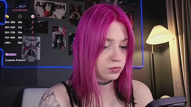 arielabradberry online show from June 2026 04:20:02 PM